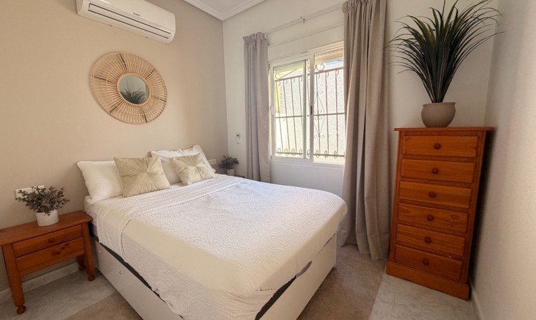 Sale - Villa -
Ciudad Quesada - La Marquesa
