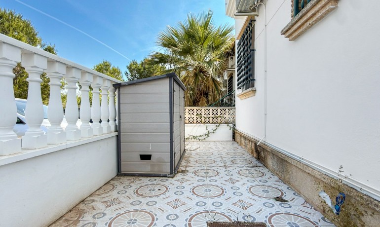 Sale - Apartment / Flat -
Orihuela Costa - Villamartin