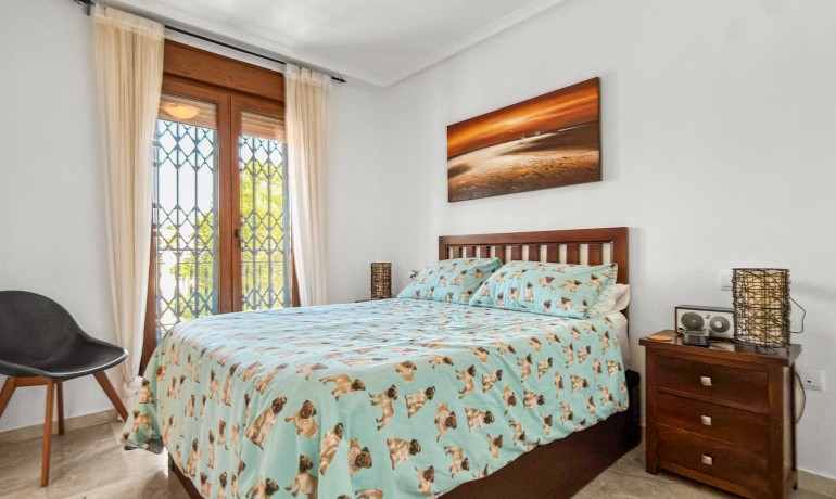Sale - Apartment / Flat -
Orihuela Costa* - Villamartin*