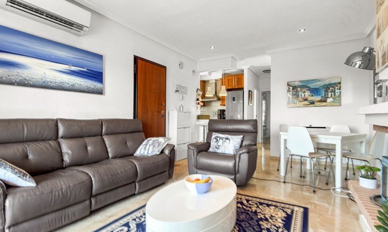 Sale - Apartment / Flat -
Orihuela Costa* - Villamartin*