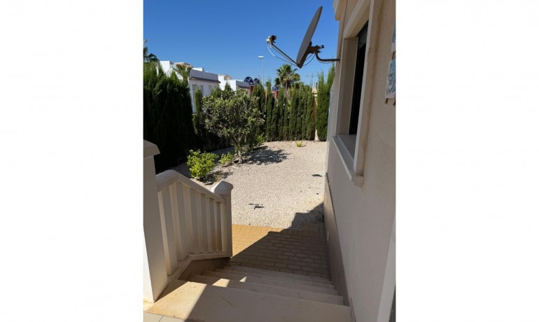 Sale - Apartment / Flat -
Cuidad Quesada* - Doña pepa