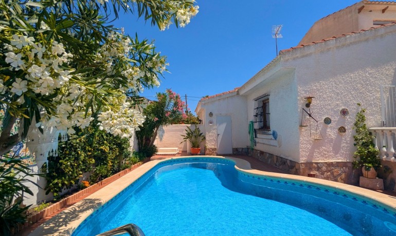 Sale - Villa -
Cuidad Quesada* - Ciudad Quesada