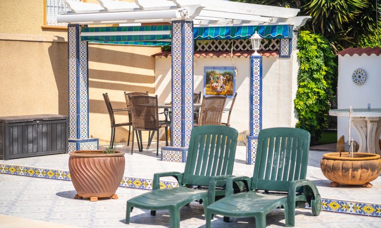 Sale - Villa -
Cuidad Quesada* - Ciudad Quesada - Rojales