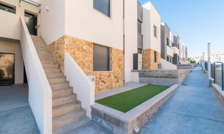 Sale - House -
Orihuela Costa* - Villamartin