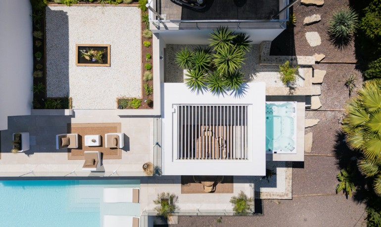Sale - Villa -
Jávea / Xàbia - La Granadella  - Costa Nova