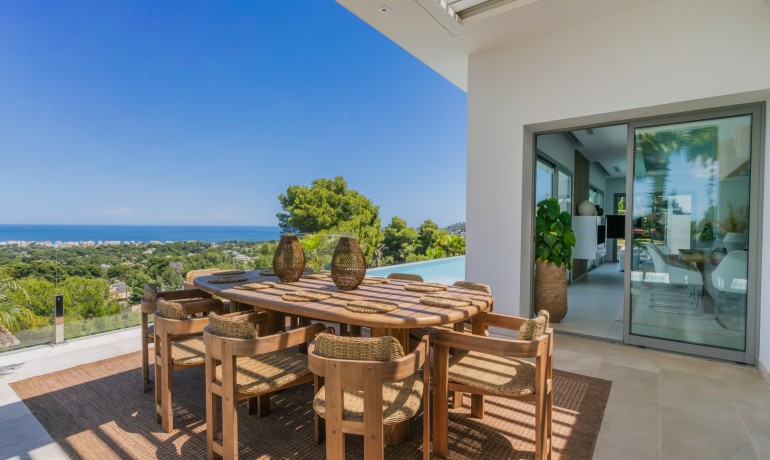 Sale - Villa -
Jávea / Xàbia - La Granadella  - Costa Nova