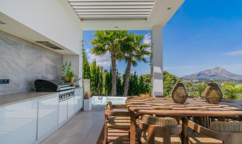 Sale - Villa -
Jávea / Xàbia - La Granadella  - Costa Nova