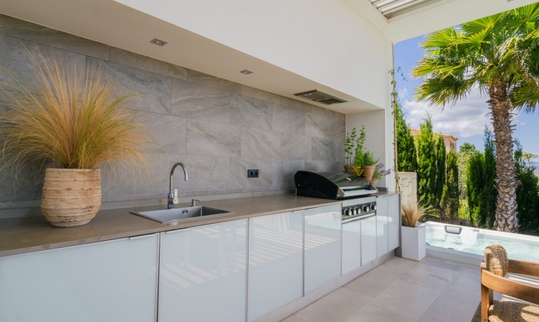 Sale - Villa -
Jávea / Xàbia - La Granadella  - Costa Nova