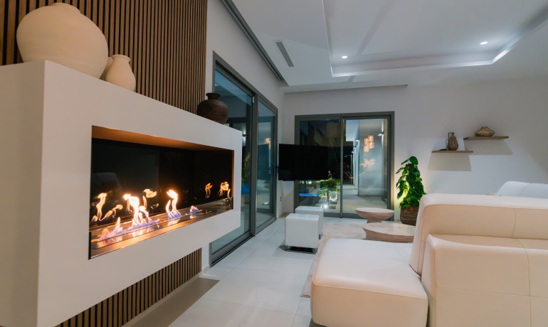 Sale - Villa -
Jávea / Xàbia - La Granadella  - Costa Nova