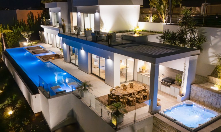 Sale - Villa -
Jávea / Xàbia - La Granadella  - Costa Nova