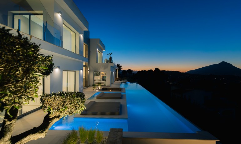 Sale - Villa -
Jávea / Xàbia - La Granadella  - Costa Nova