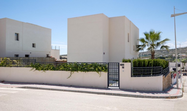 New Build - Villa -
Algorfa* - La Finca Golf