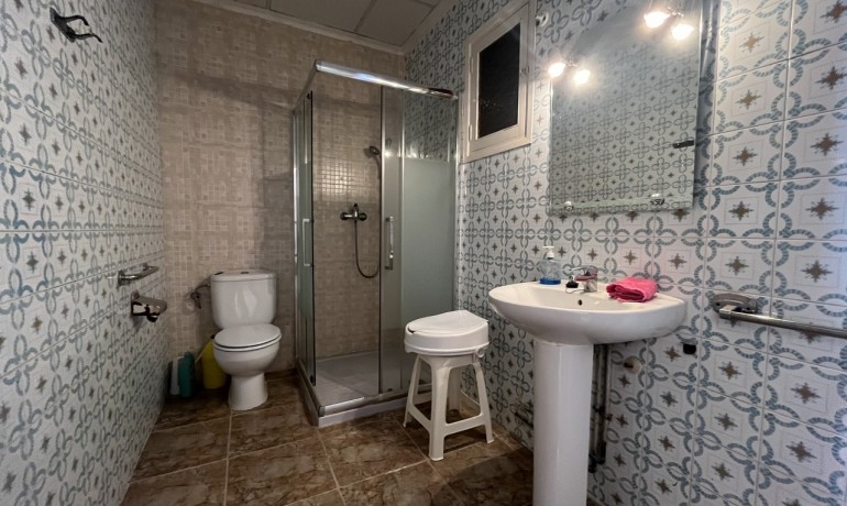 Venta - Casa -
Algorfa
