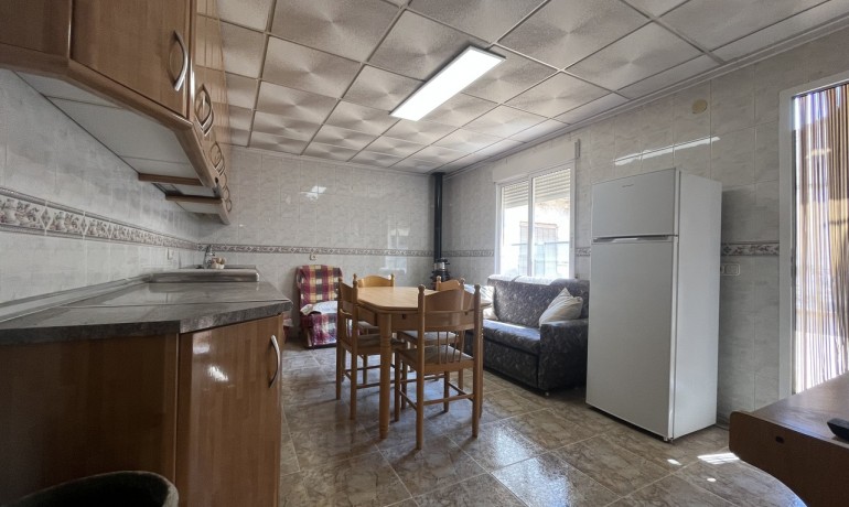 Venta - Casa -
Algorfa