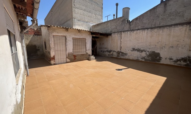 Venta - Casa -
Algorfa