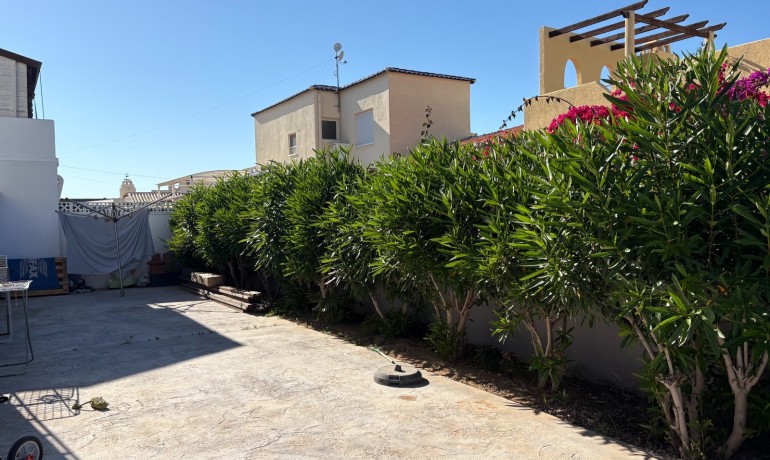 Herverkoop - Villa -
Torrevieja* - Torreta - Florida