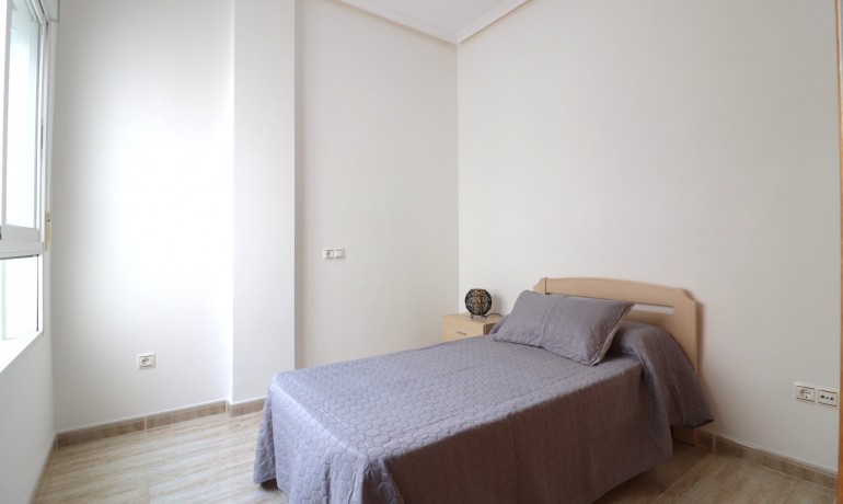 Herverkoop - Appartement / Flat -
Almoradi - Almoradi - Town
