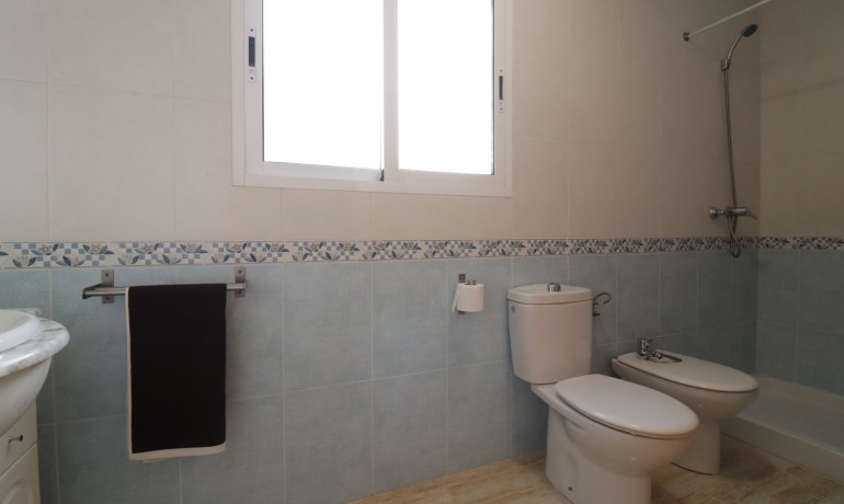 Herverkoop - Appartement / Flat -
Almoradi - Almoradi - Town