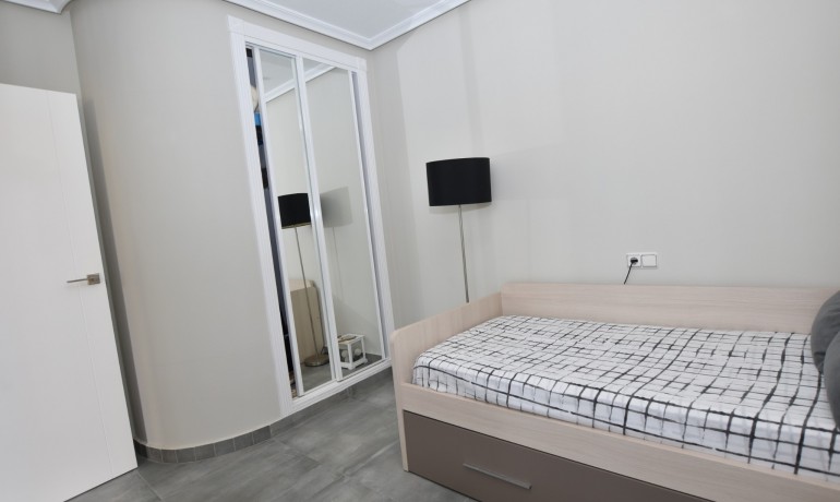 Herverkoop - Villa -
Orihuela Costa - Los Dolses