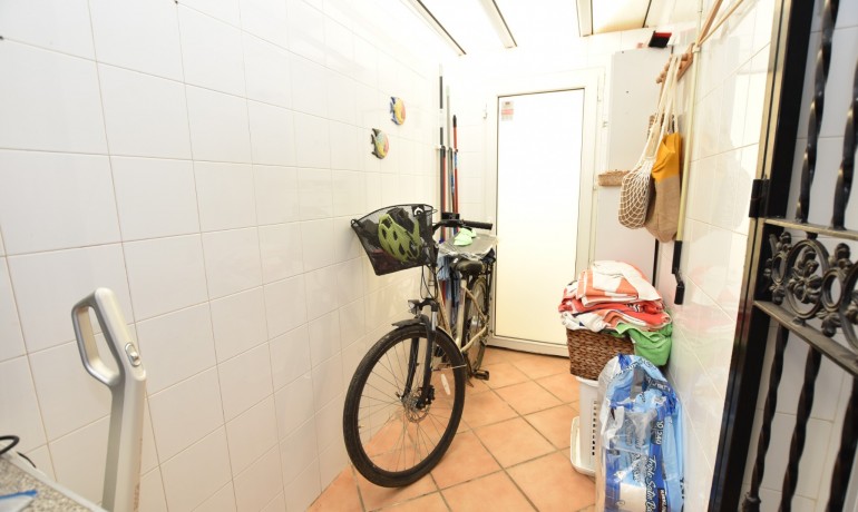 Herverkoop - Villa -
Orihuela Costa - Los Dolses