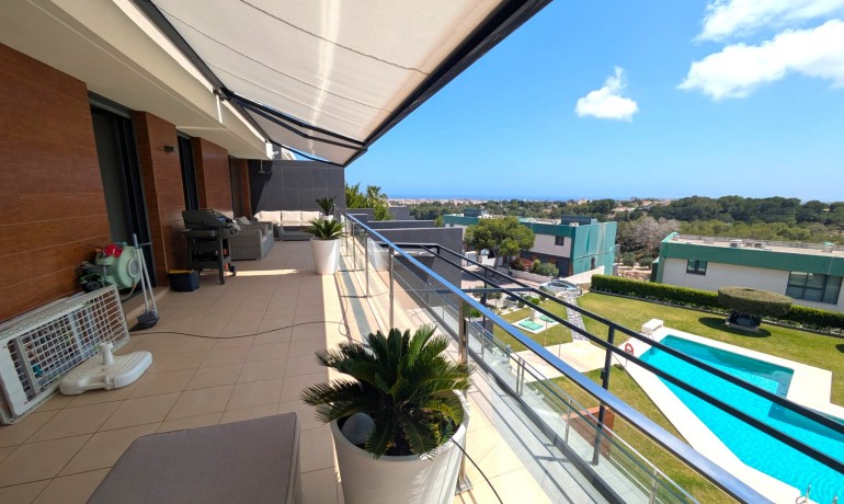 Revente - Appartement / Flat -
Los Dolses