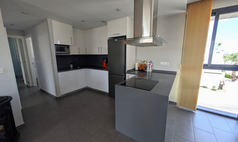 Revente - Appartement / Flat -
Los Dolses