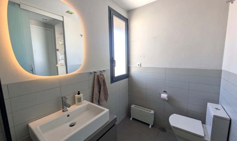 Revente - Appartement / Flat -
Los Dolses