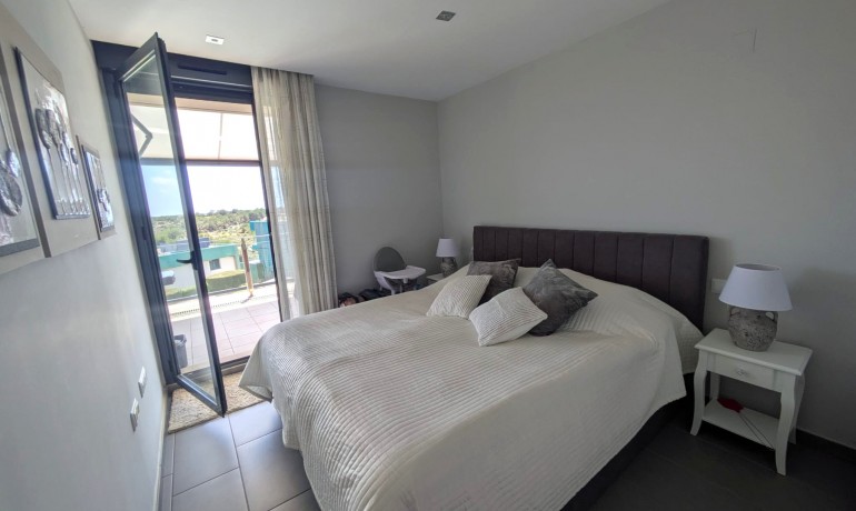 Revente - Appartement / Flat -
Los Dolses