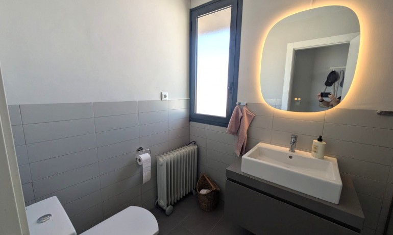 Revente - Appartement / Flat -
Los Dolses