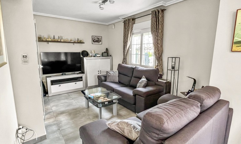 Venta - Villa -
Orihuela Costa - Los Dolses