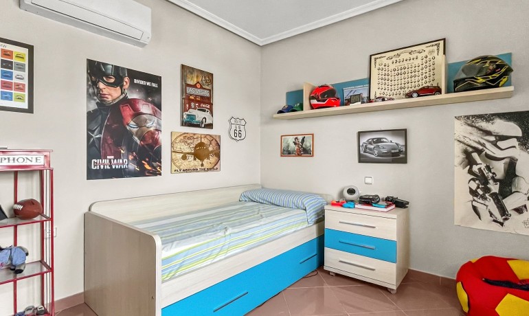 Venta - Villa -
Orihuela Costa - Los Dolses
