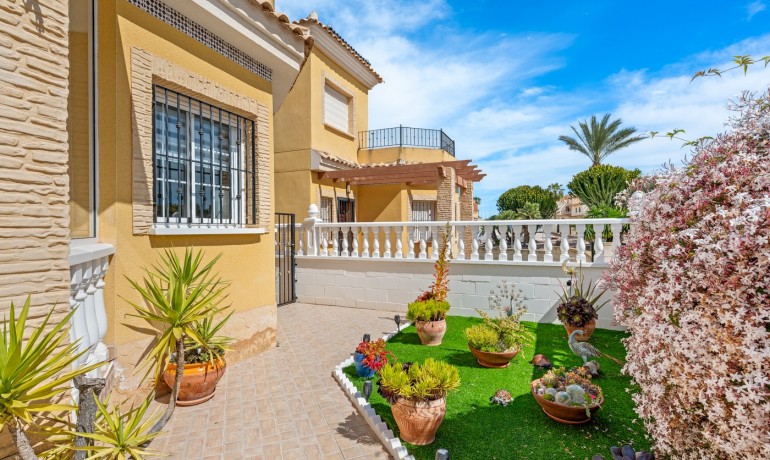 Venta - Villa -
Algorfa - Lo Crispin