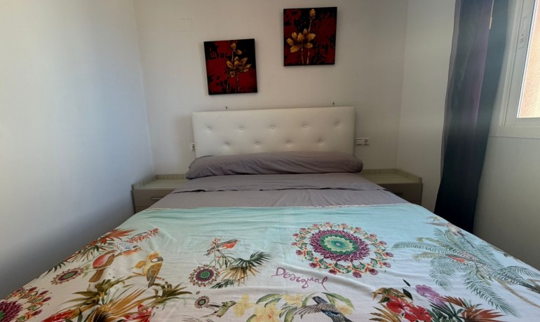 Venta - Apartamento / piso -
Torrevieja Centro - Torrevieja