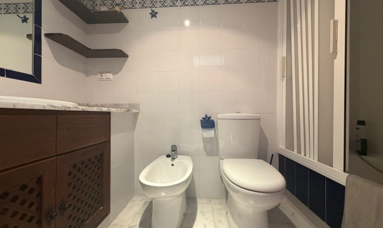 Venta - Apartamento / piso -
Torrevieja Centro - Torrevieja