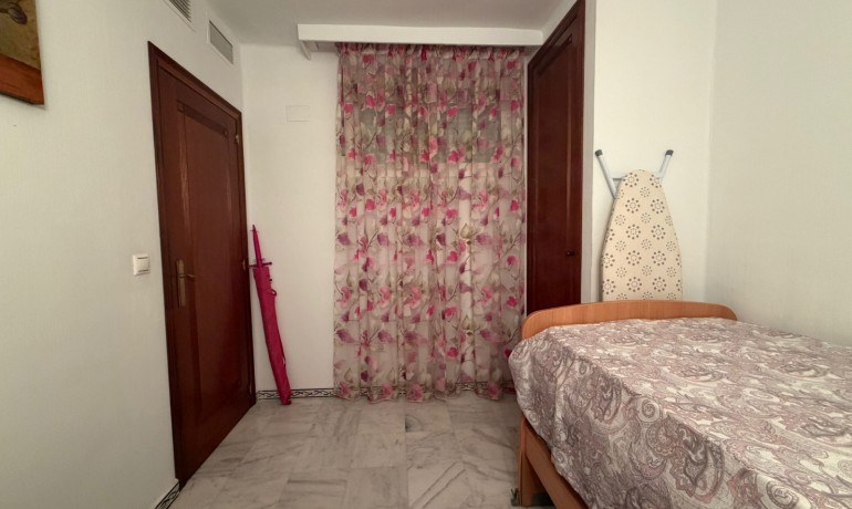 Venta - Apartamento / piso -
Torrevieja Centro - Torrevieja