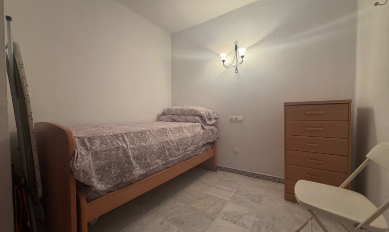 Venta - Apartamento / piso -
Torrevieja Centro - Torrevieja