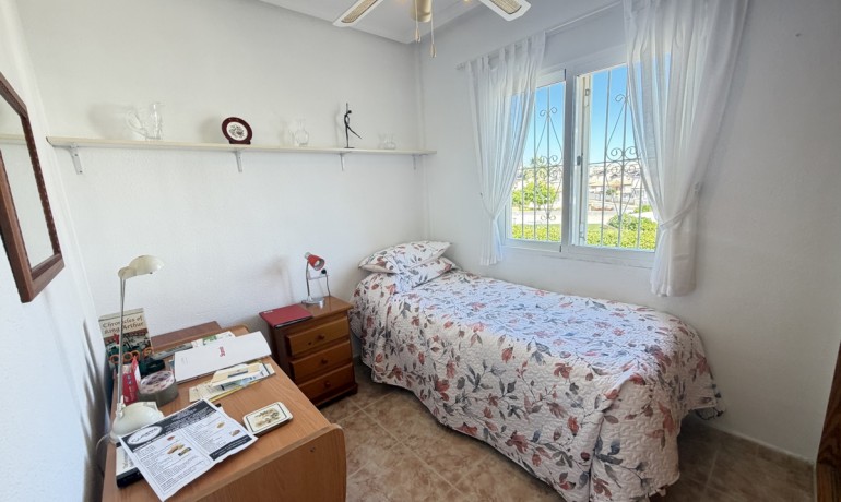 Revente - Appartement / Flat -
La Zenia