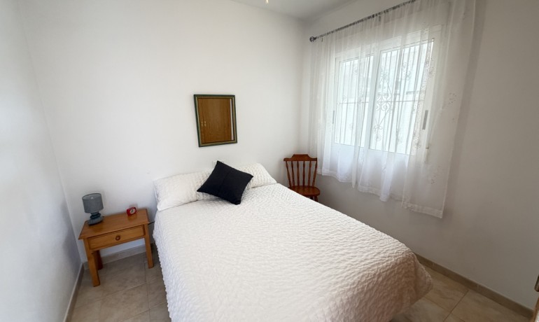Herverkoop - Appartement / Flat -
La Zenia