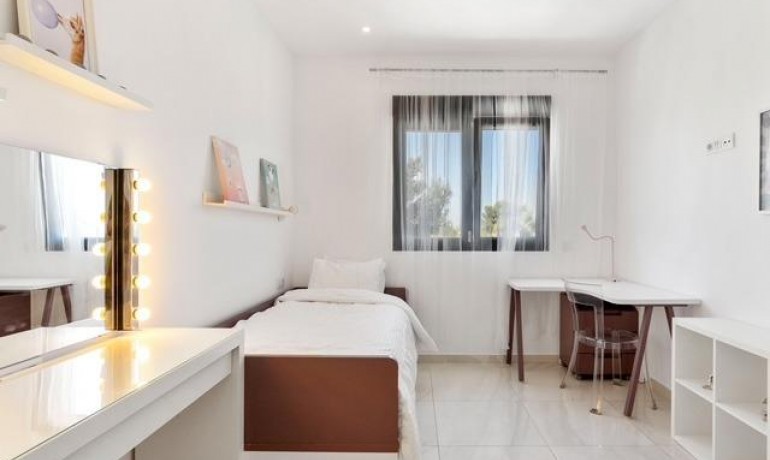 Sale - House -
Orihuela Costa* - Las Filipinas