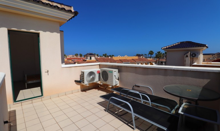 Venta - Casa -
Ciudad Quesada - Doña Pepa