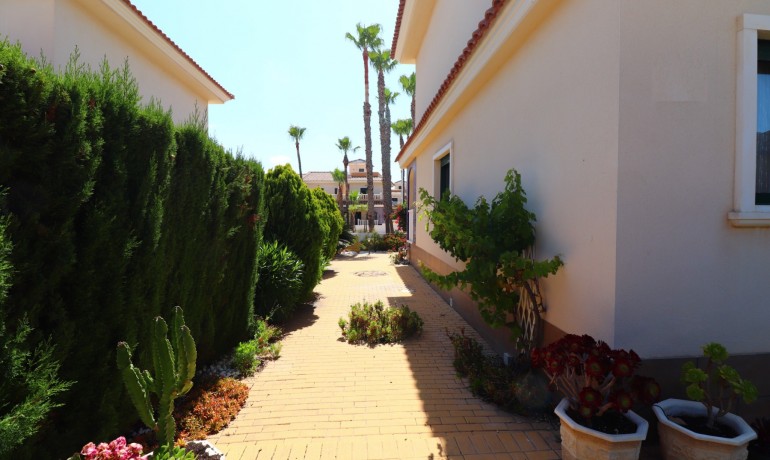 Venta - Casa -
Ciudad Quesada - Doña Pepa
