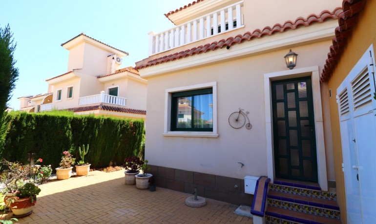 Venta - Casa -
Ciudad Quesada - Doña Pepa