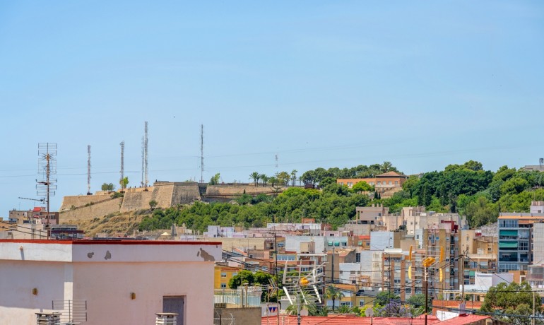 Venta - Apartamento / piso -
Alicante - Carolinas Bajas