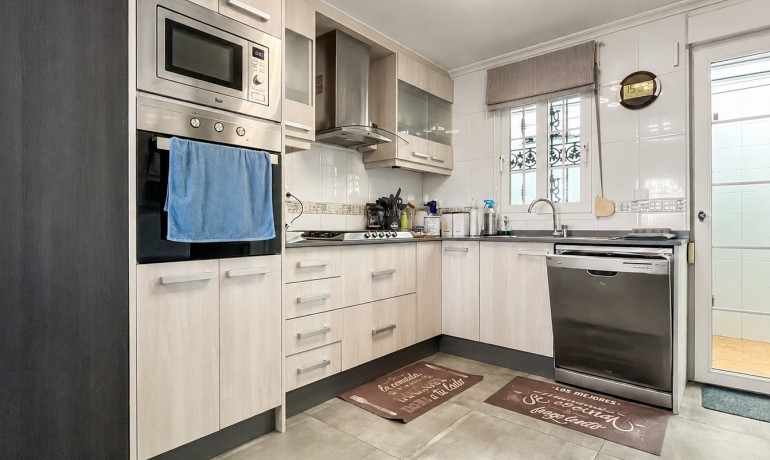 Venta - Villa -
Orihuela Costa - Los Dolses