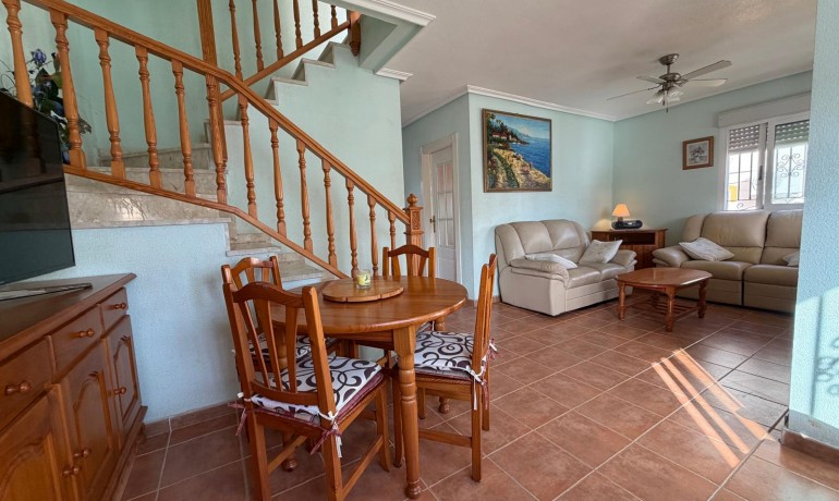 Revente - Villa -
Playa Flamenca - Orihuela Costa