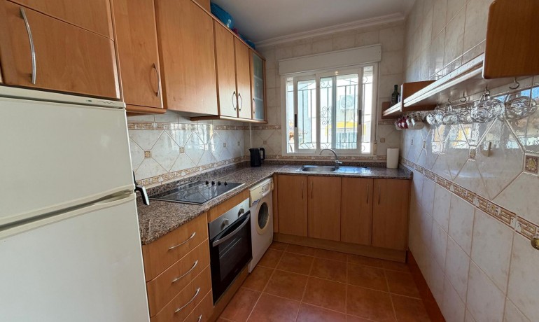 Revente - Villa -
Playa Flamenca - Orihuela Costa