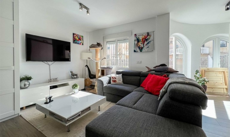 Revente - Maison -
Orihuela Costa* - Villamartin