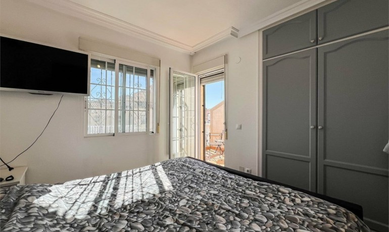Revente - Maison -
Orihuela Costa* - Villamartin