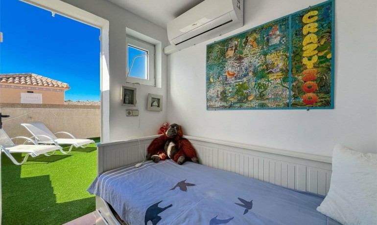 Revente - Maison -
Orihuela Costa* - Villamartin