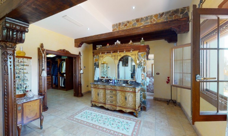 Revente - Finca / Propriété de campagne -
Almoradi - Almoradi - Country
